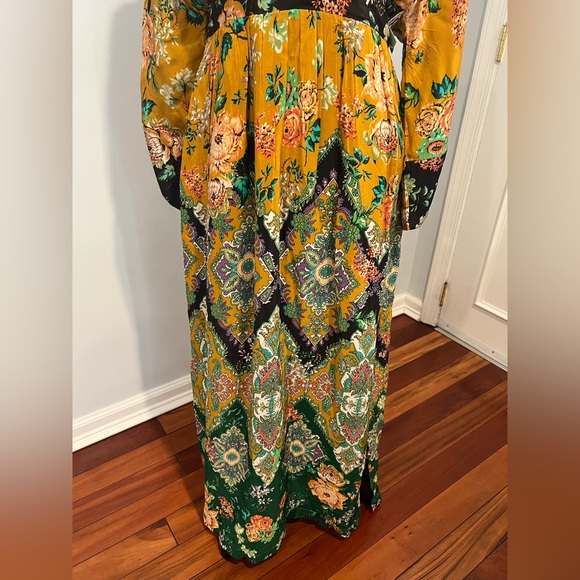 Anthropologie Printed V-Neck Maxi Dress - Picture 14 of 16
